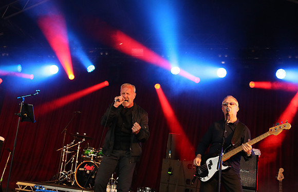Midstock Music Festival Dalkeith, hot dub time machine, the skids, by professional event and music photographer Colin Wright,
