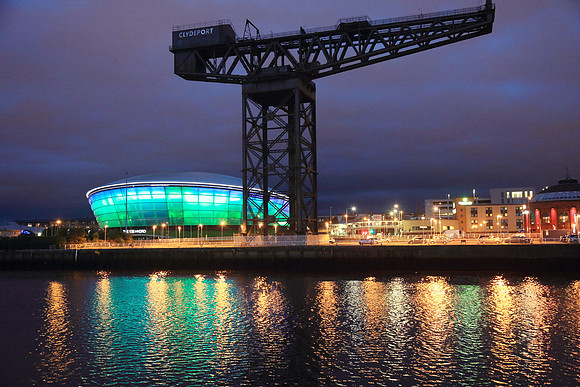 River clyde at night glasgow