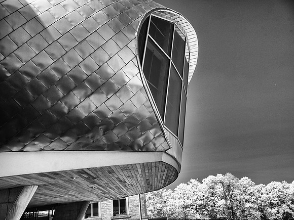 infrared photography Scotland, UK by event and corporate photographer, Colin Wright, www.colinwrightphotography.co.uk and www.edinburghphotographer.com