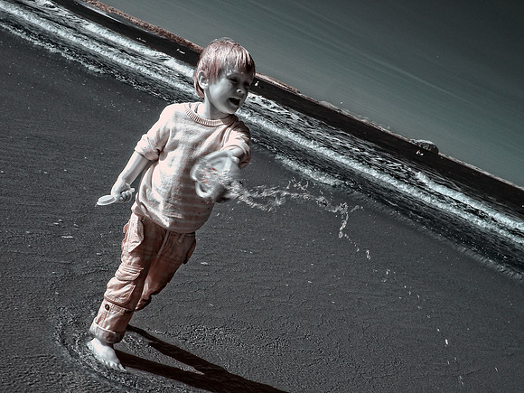 infrared photography, Fine Art photography Scotland, UK by event and corporate photographer, Colin Wright, www.colinwrightphotography.co.uk and www.edinburghphotographer.com