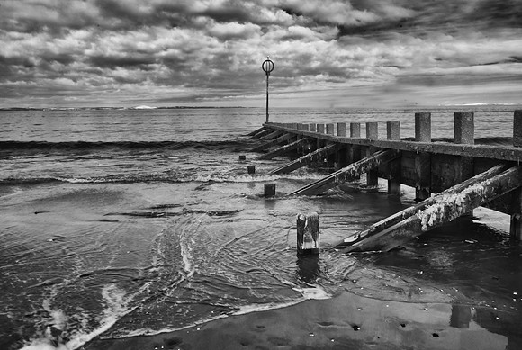 Portobello, EdinburgEdinburgh, Infrared photography, Scotland, UK by wedding, event and corporate photographer, Colin Wright, www.colinwrightphotography.co.uk and www.edinburghphotographer.com